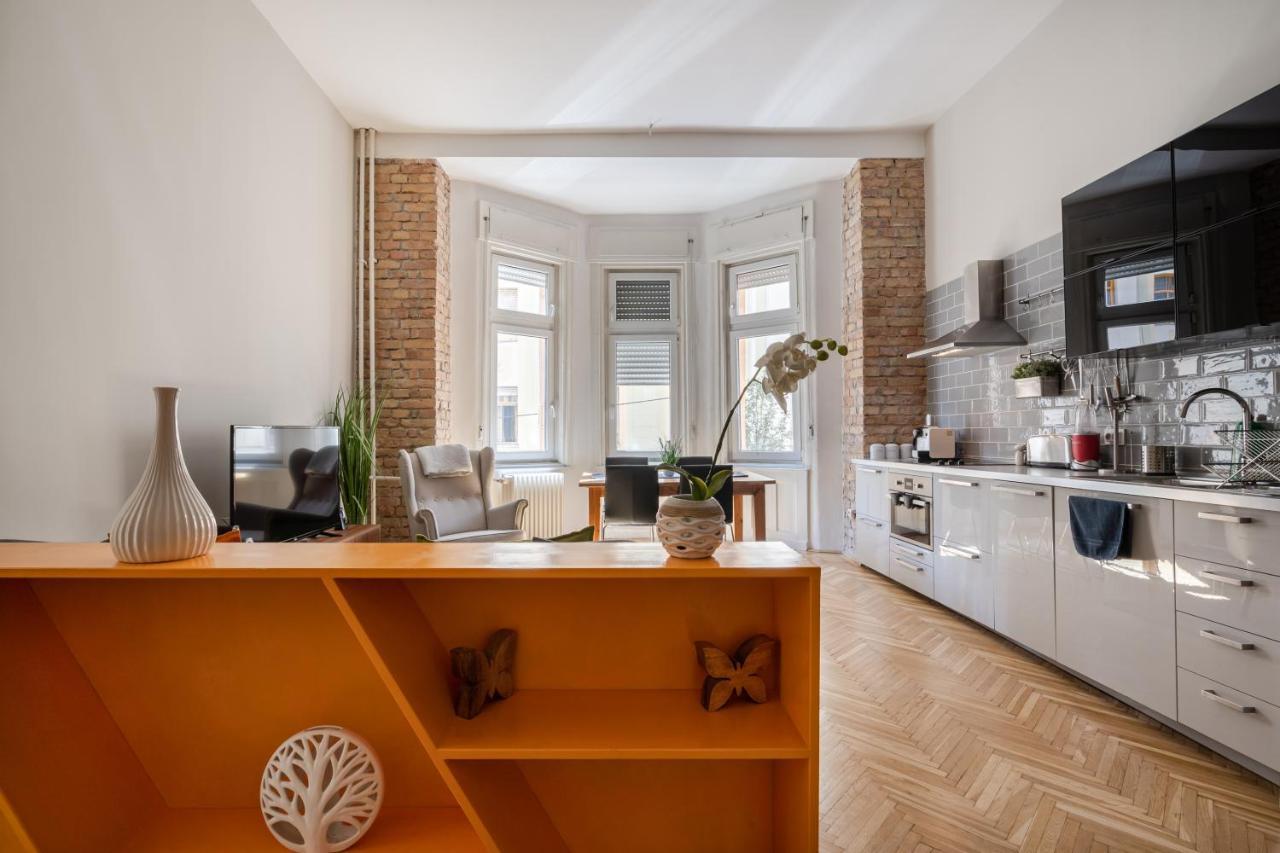 W24- Boutique Apartments, Best Location. By Bqa Budapest Exterior photo